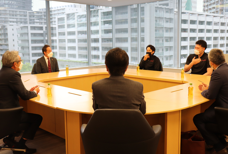 川崎ブレイブサンダースの皆さんと池見社長