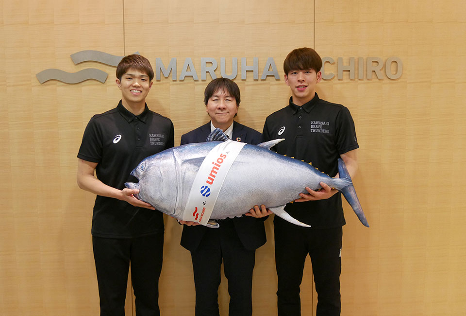 川崎ブレイブサンダース選手　豊洲本社 表敬訪問